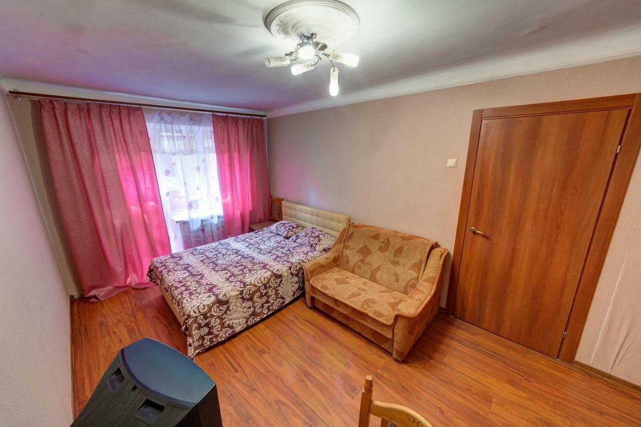 Apartments On The Street Evgeniya Konovalets, 29A Kyiv Exterior foto